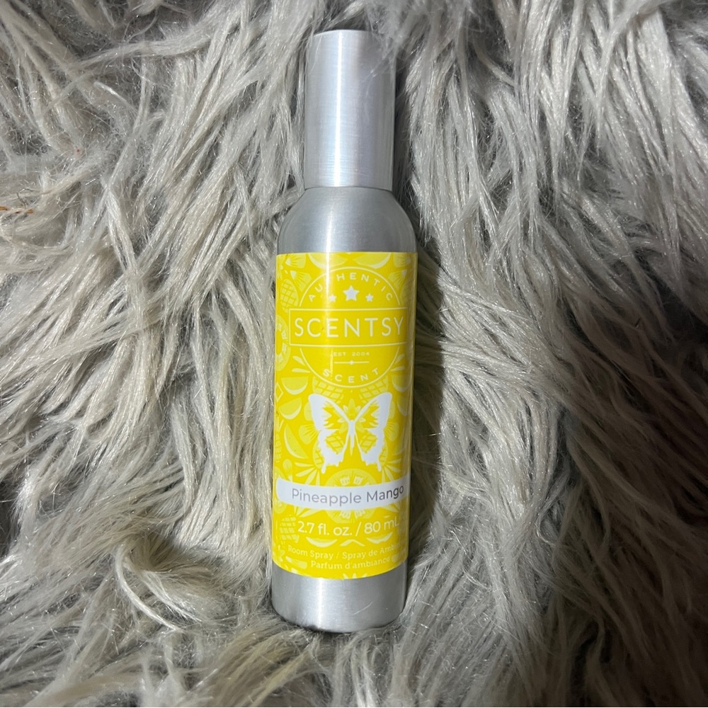 Scentsy Pineapple Mango Spray with Yellow Label